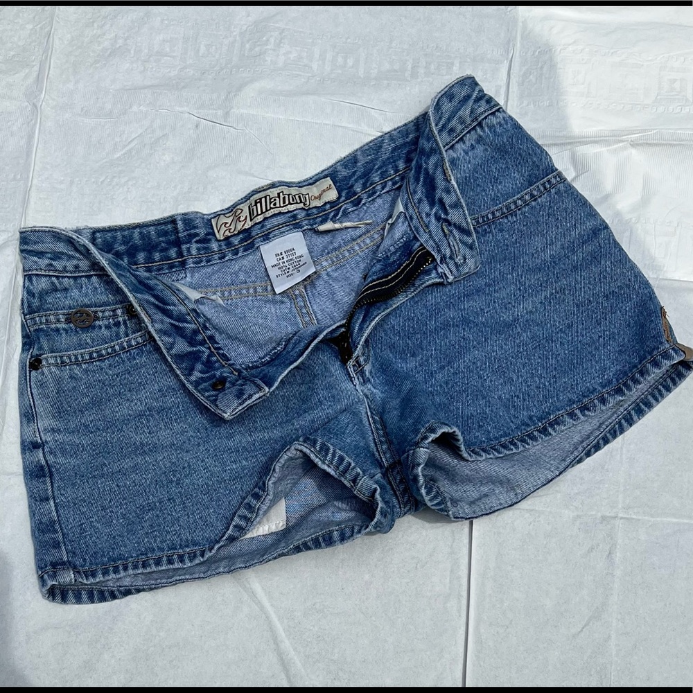 Billabong shorts